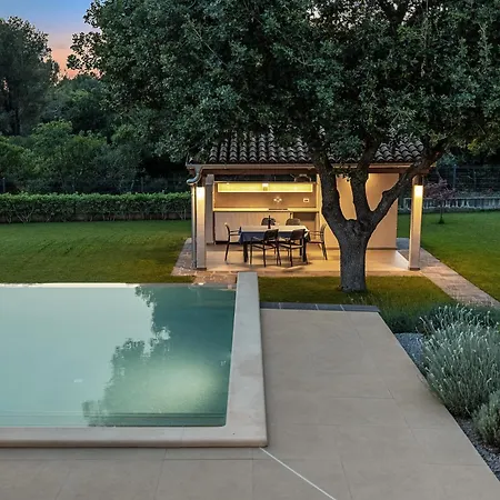 Charming Monte Uliveto With Private Pool In Вилла *