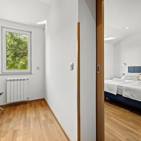 Charming Monte Uliveto With Private Pool In Вілла