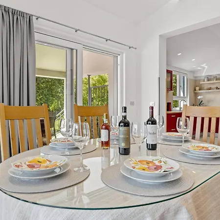 Charming Monte Uliveto With Private Pool In Вілла *