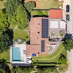 Vila Charming Monte Uliveto With Private Pool In *