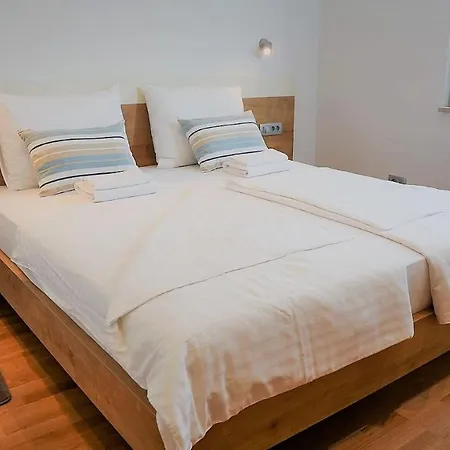 Charming Monte Uliveto With Private Pool In *