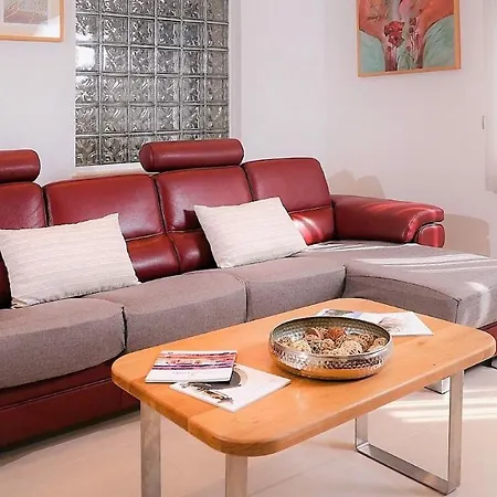 Charming Monte Uliveto With Private Pool In Villa