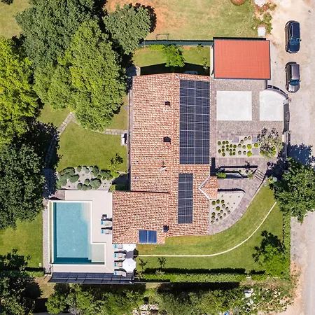 Villa Charming Monte Uliveto With Private Pool In *