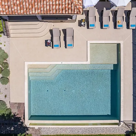 Villa Charming Monte Uliveto With Private Pool In