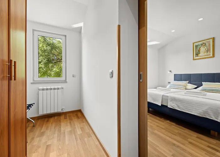 Charming Monte Uliveto With Private Pool In Villa