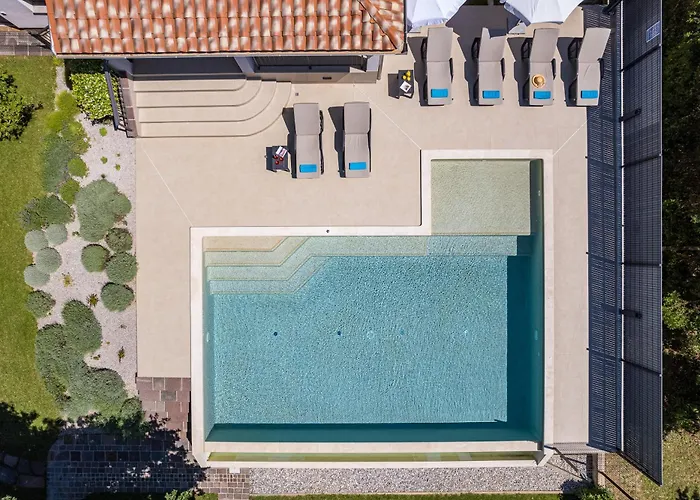 Βίλα Charming Monte Uliveto With Private Pool In