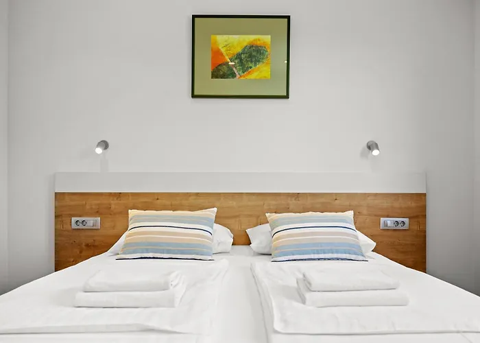 Charming Monte Uliveto With Private Pool In * Pula
