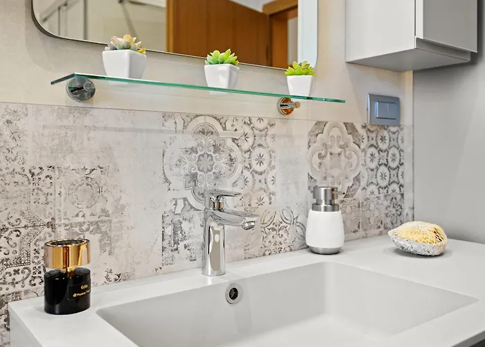 Charming Monte Uliveto With Private Pool In *