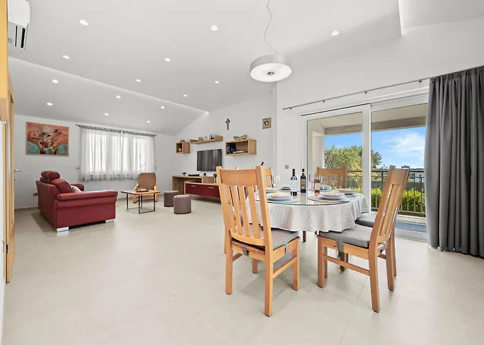 Charming Monte Uliveto With Private Pool In וילה