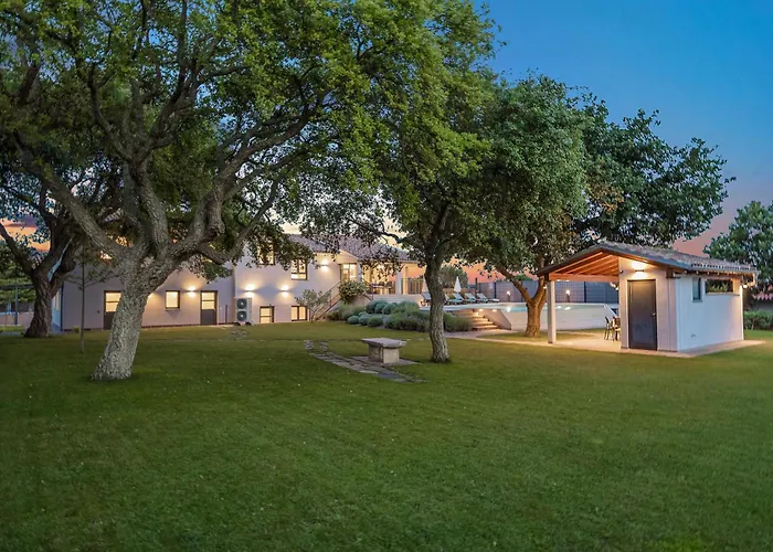 Charming Monte Uliveto With Private Pool In * פולה