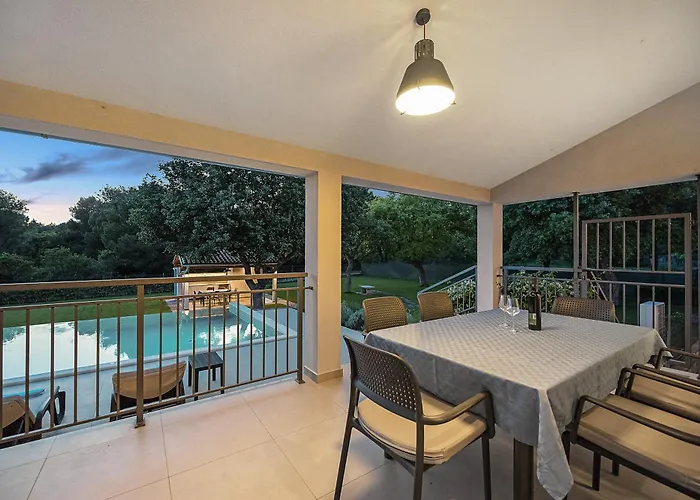 Charming Monte Uliveto With Private Pool In